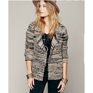 Free People Medium Wool Blend Frayed Black Gray Oversized Cardigan Sweater Q11-5